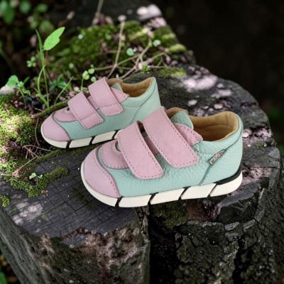 Natural leather baby girl sneakers model AMITY 1