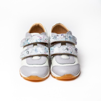 Natural leather girl sneakers model ANNIS Natural leather girl sneakers model ANNIS