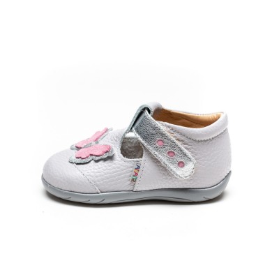 Natural leather girl sneakers model IOLANA Natural leather girl sneakers model IOLANA