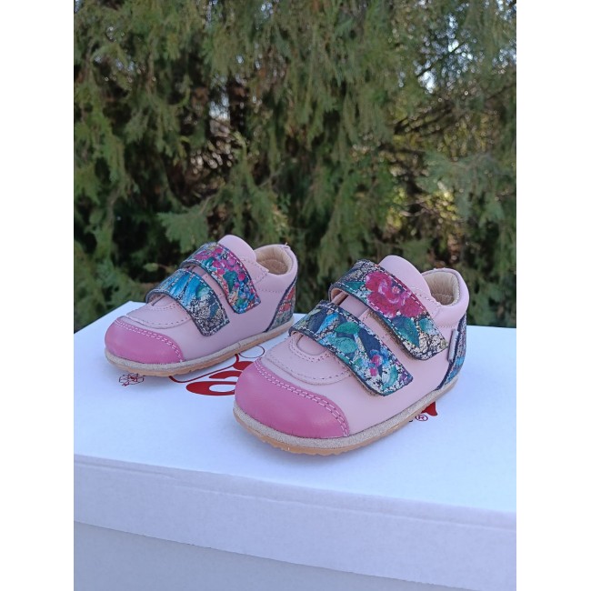 Adidasi Arisori model YASMINA