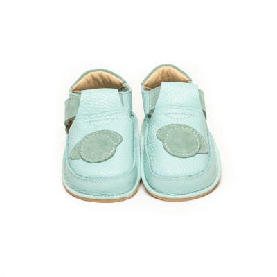 Barefoot Arisori JAVIER