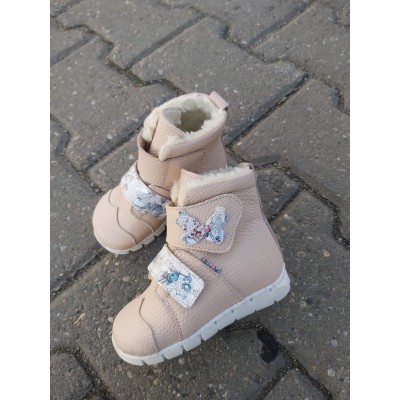 Natural leather kids boots model ANASTASIA