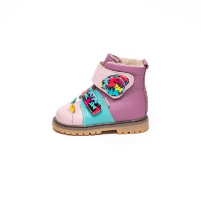 Natural leather kids boots model DITA