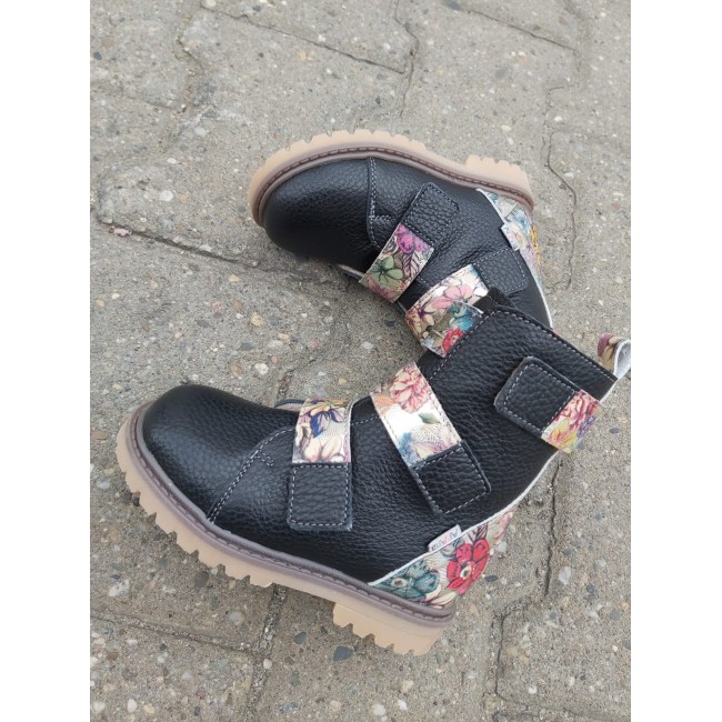 Natural leather baby girl boots model FREJA Natural leather baby girl boots model FREJA