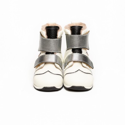 Natural leather short boots model JUNI