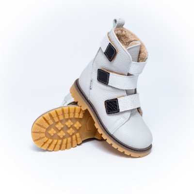 Natural leather baby girl boots model KATJA Natural leather baby girl boots model KATJA