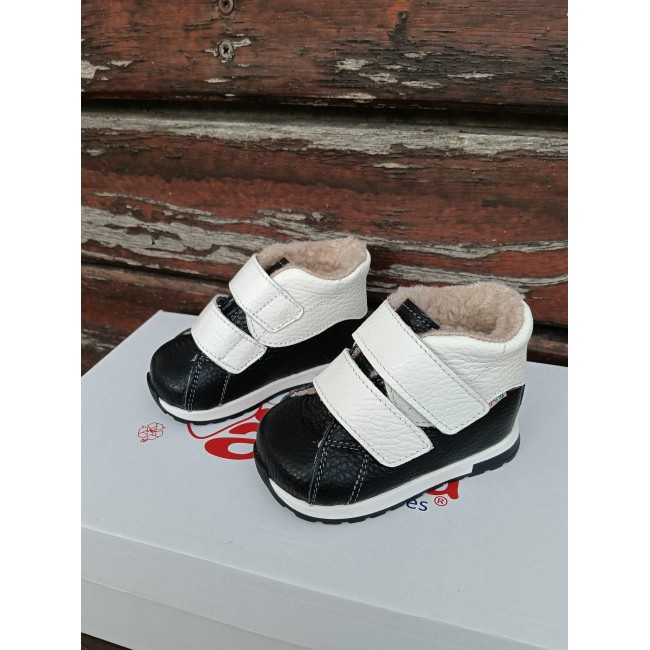 Natural leather BAREFOOT  ankle boots model GABY