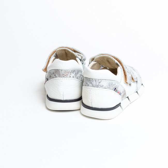 Natural leather kids shoes model CAYA