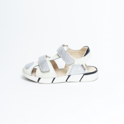 Natural leather kids shoes model DAISY Natural leather kids shoes model DAISY