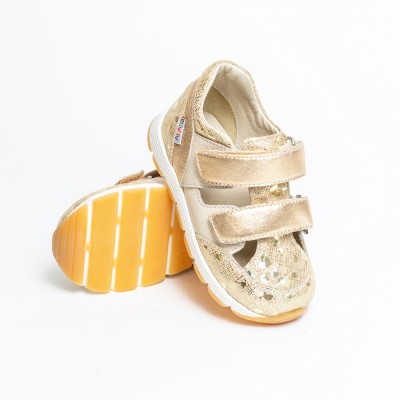 Natural leather kids shoes model SYA Natural leather kids shoes model SYA