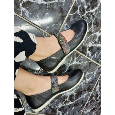 Natural leather ballet flats model BALWINA