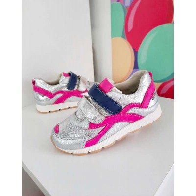 Natural leather girls sneakers model IRIS Natural leather girls sneakers model IRIS