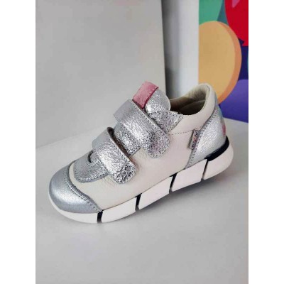 Natural leather girls sneakers model PERLA Natural leather girls sneakers model PERLA