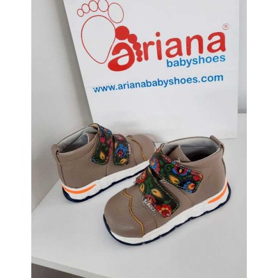 Natural leather ankle boots model GUAN