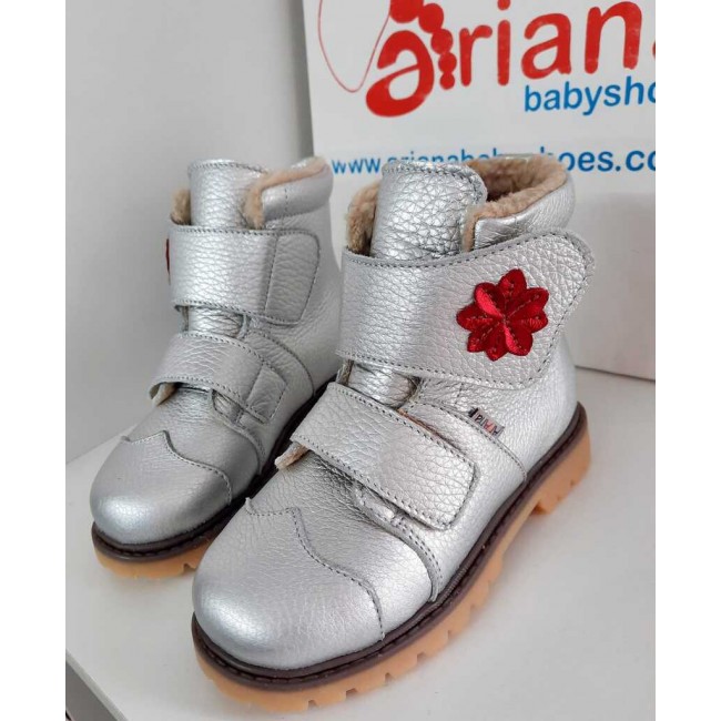 Natural leather kids boots model DITA